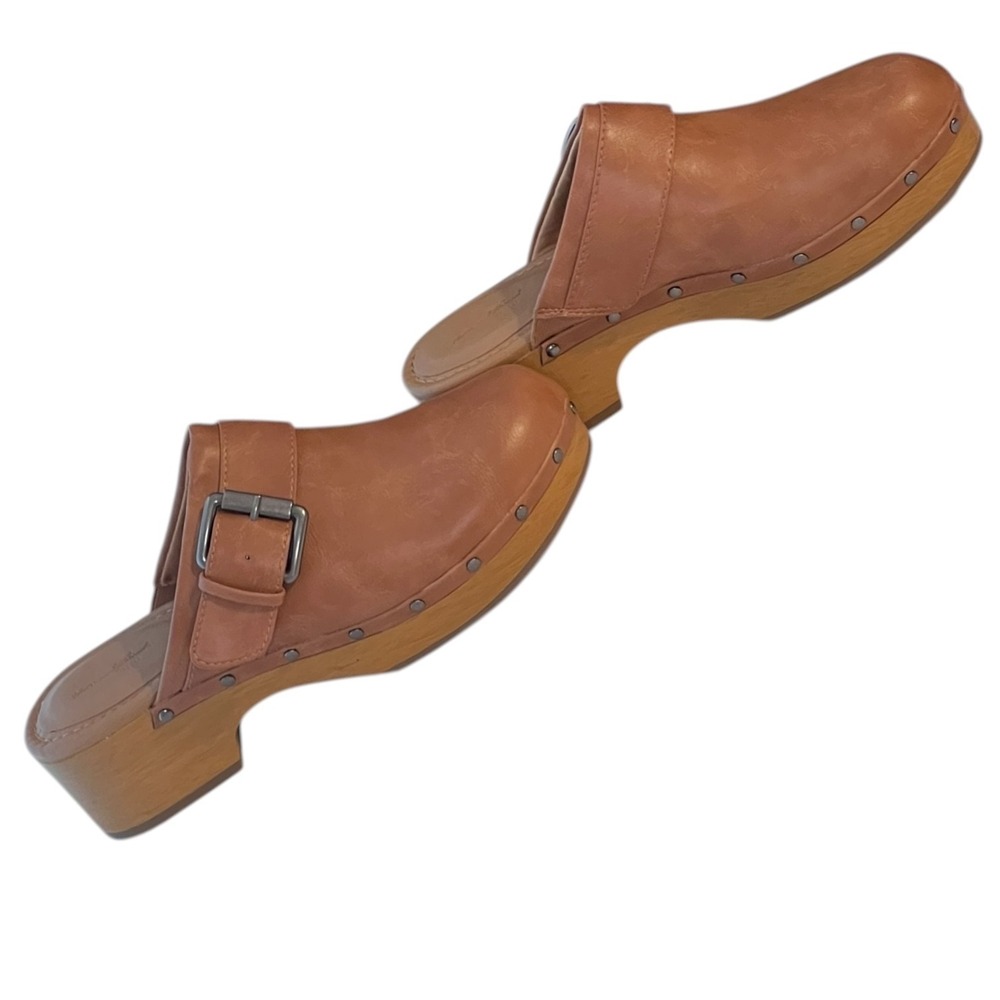 Universal Thread‎ Tan Brown Leather Clogs Women's Size 9 Block Heel Buckle Mules - Picture 5 of 12
